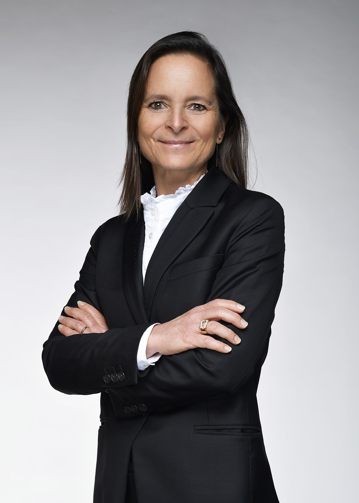 Caroline Pardi-Medail est avocat a Lyon